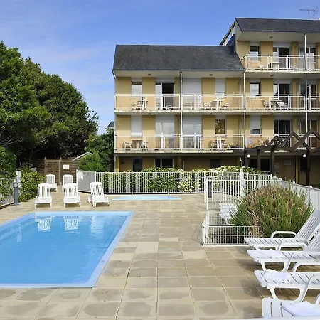 Appart hôtel Maeva Ker Avel 2*